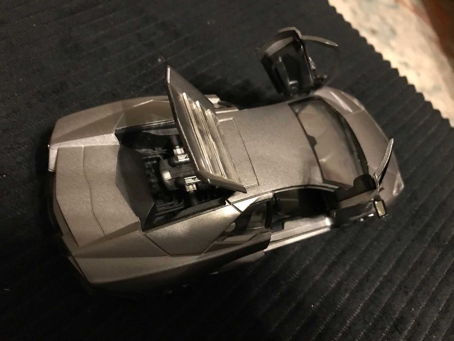 auto lamborghini reventon 1:24 rastar