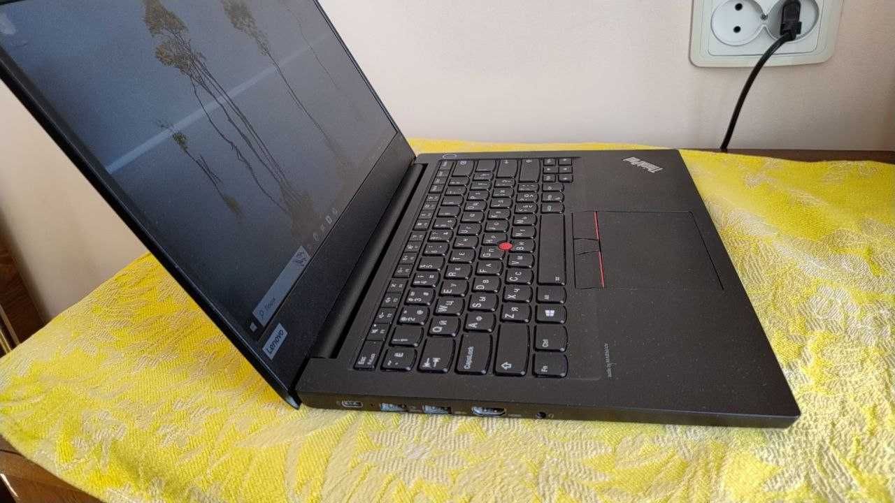 Ноутбук Lenovo ThinkPad E14 (20RA0037RT)