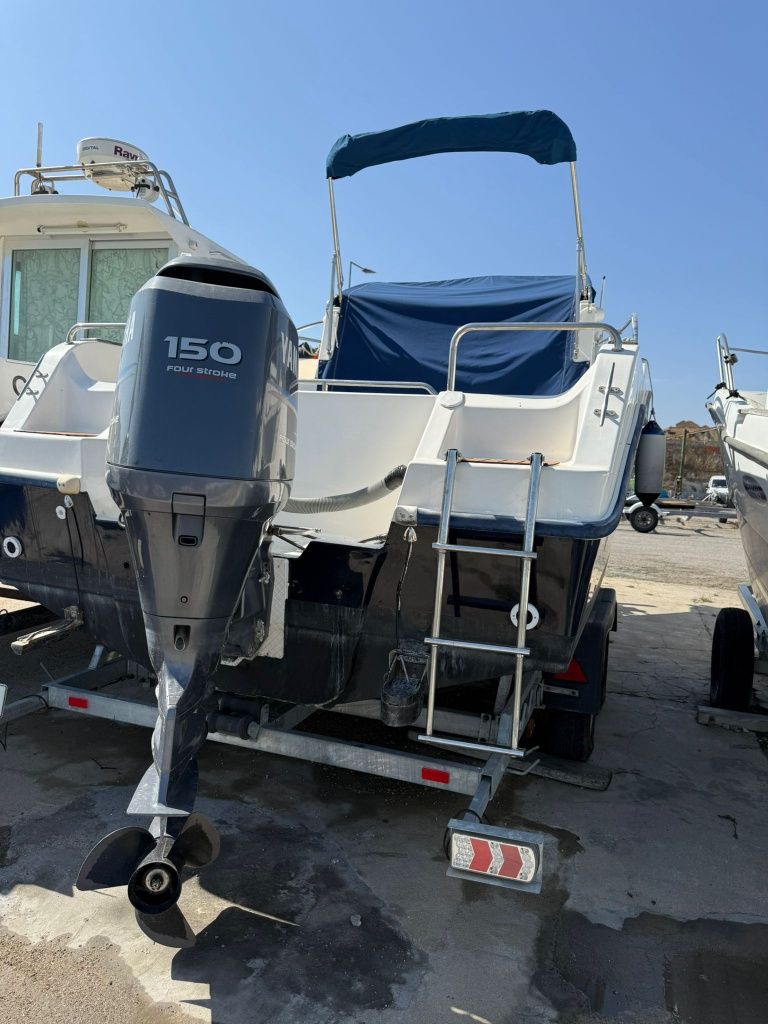 Embarcação Levant 600 Sporfishing