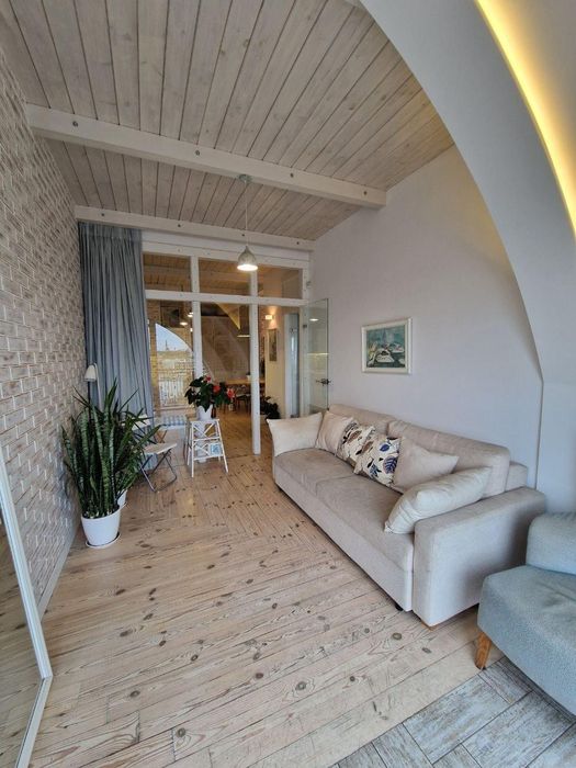 Продам стильную 2комн.кв. в сердце исторического Центра Одессы