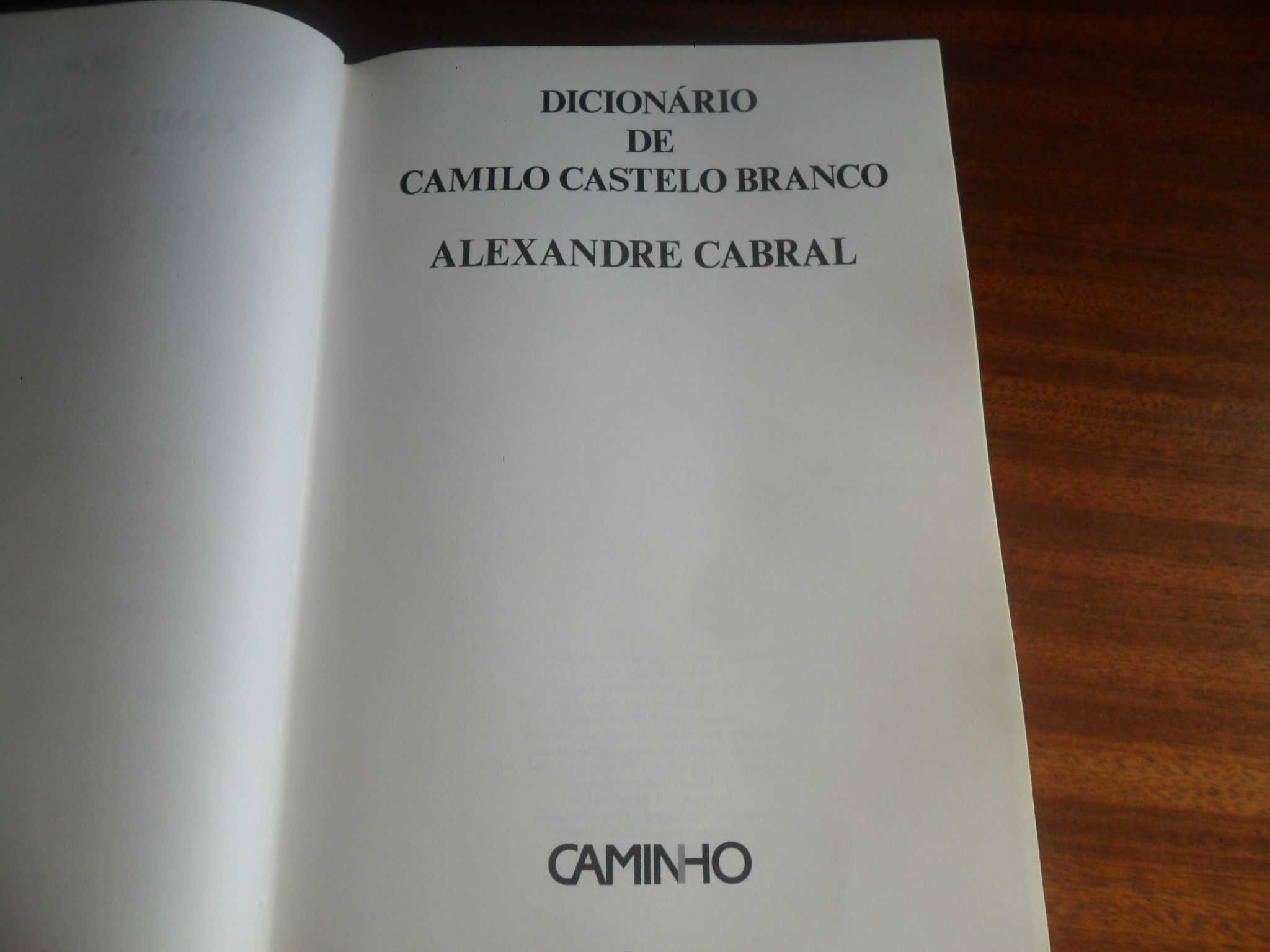 "Dicionário de Camilo Castelo Branco" de Alexandre Cabral - 1ª Ed 1989