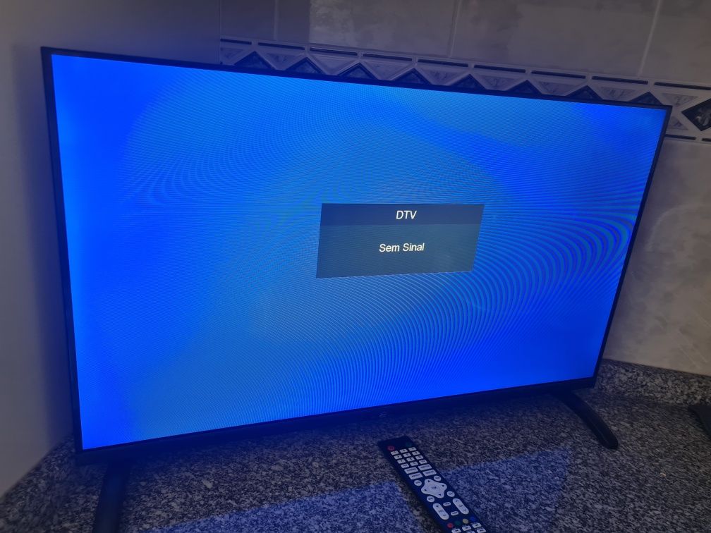 Tv LCD 32 seminova