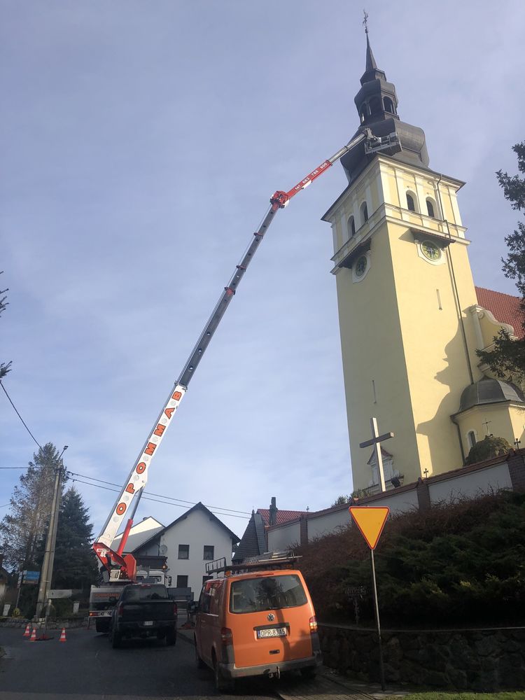 Podnośnik koszowy 4x4 Zwyżki Wumag Palfinger usługi wynajem dźwigi