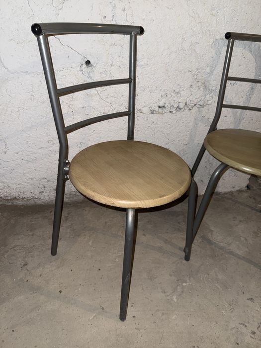 Krzesła krzesełka balkonowe kuchenne na balkon do kuchni drewniane