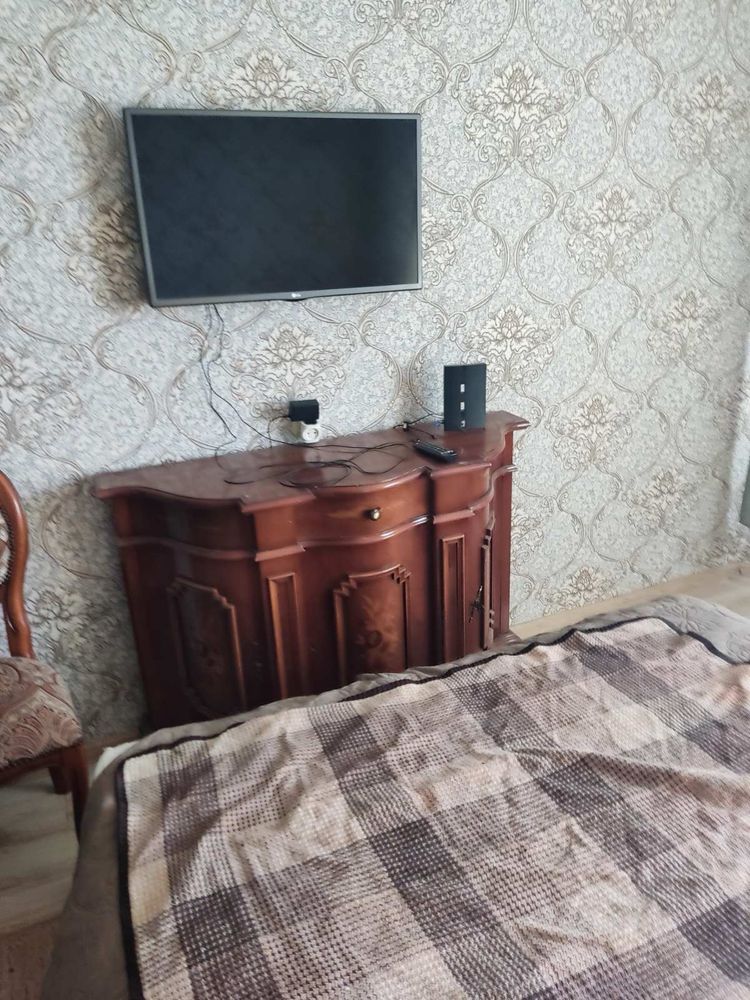 4 Таврический , есть варианты