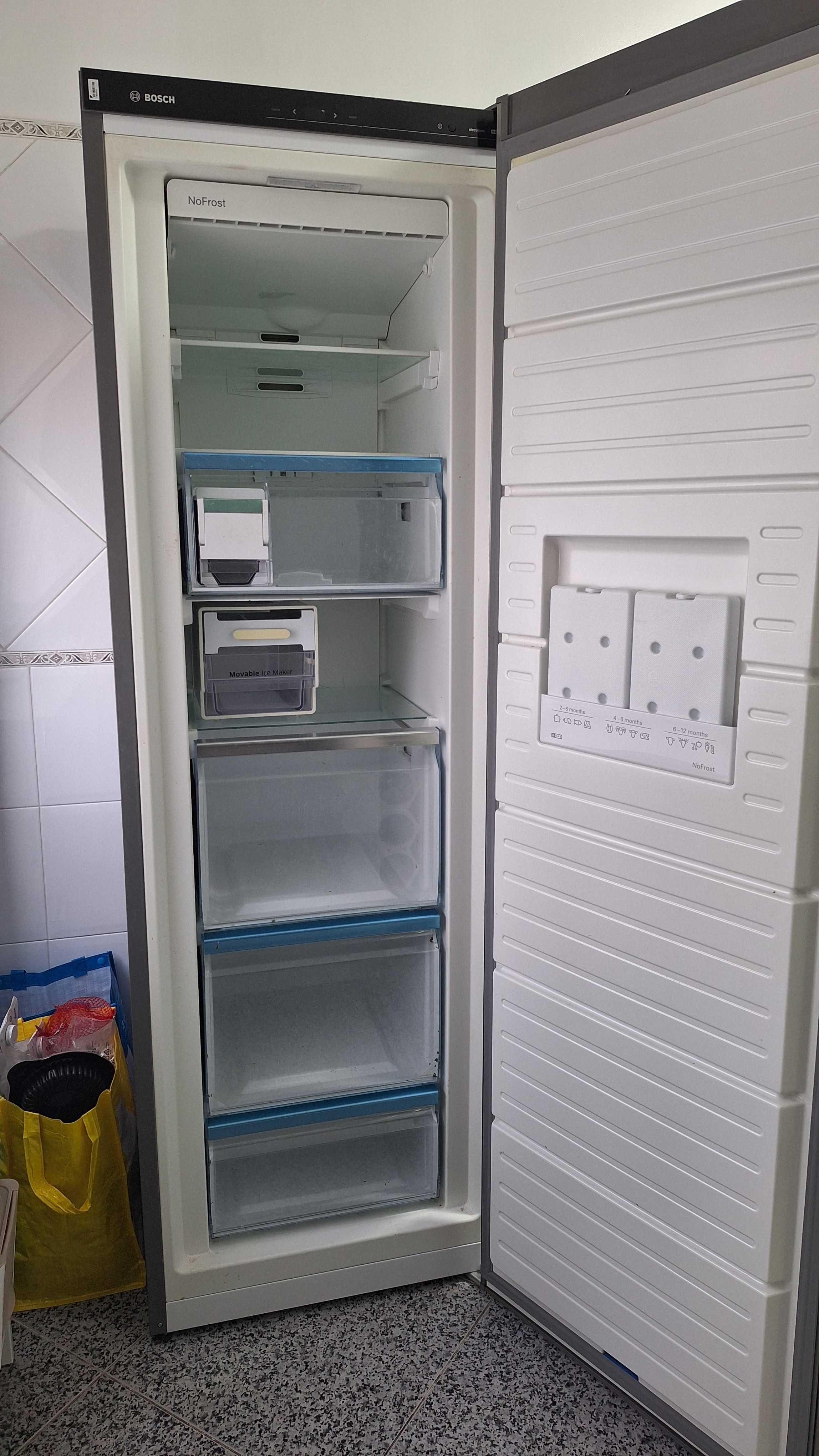 Arca Congeladora Vertical Bosch