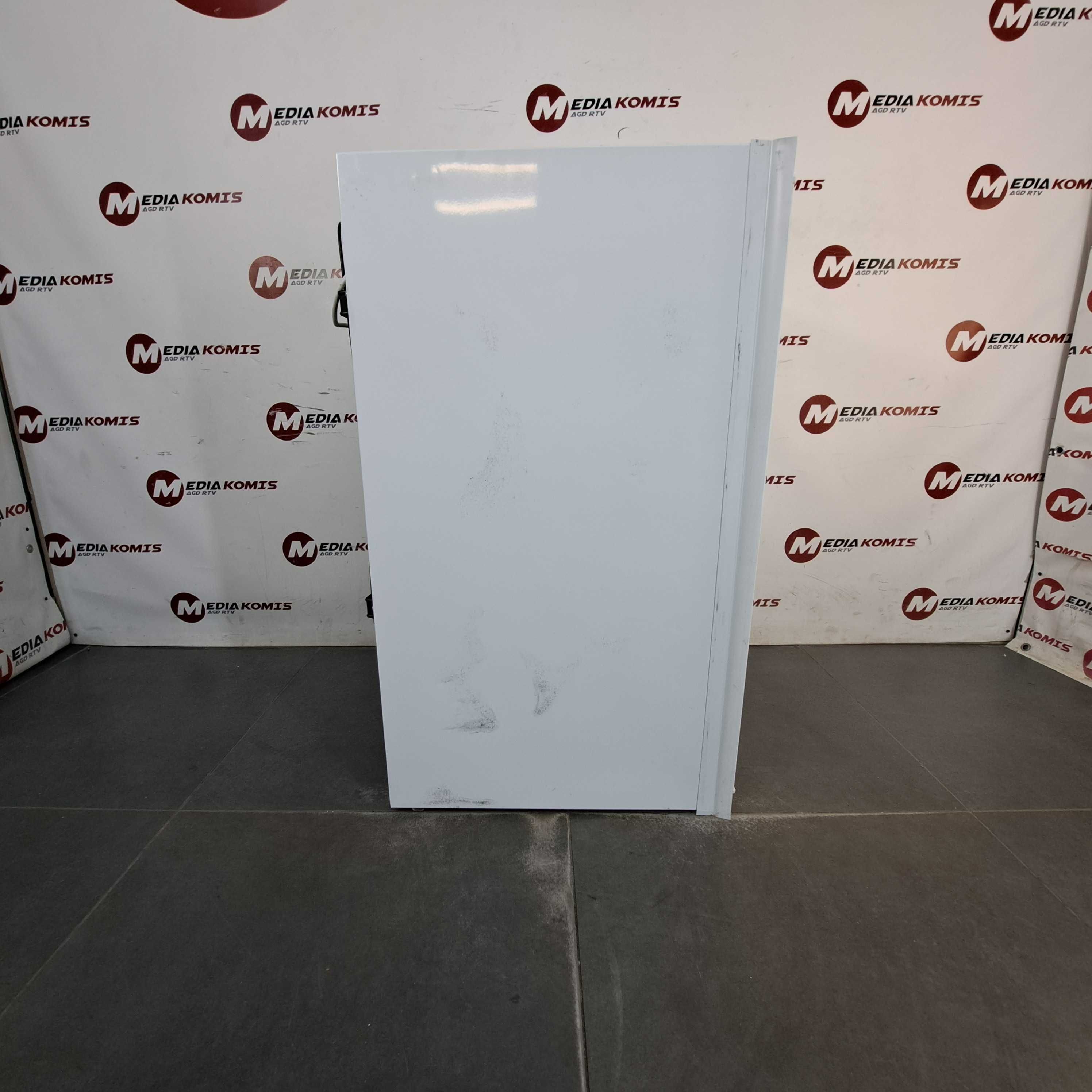 LODÓWKA Bauknecht KSI 9GF2E [12mscy-gwar] E / 38dB / 87,5cm wys [2]
