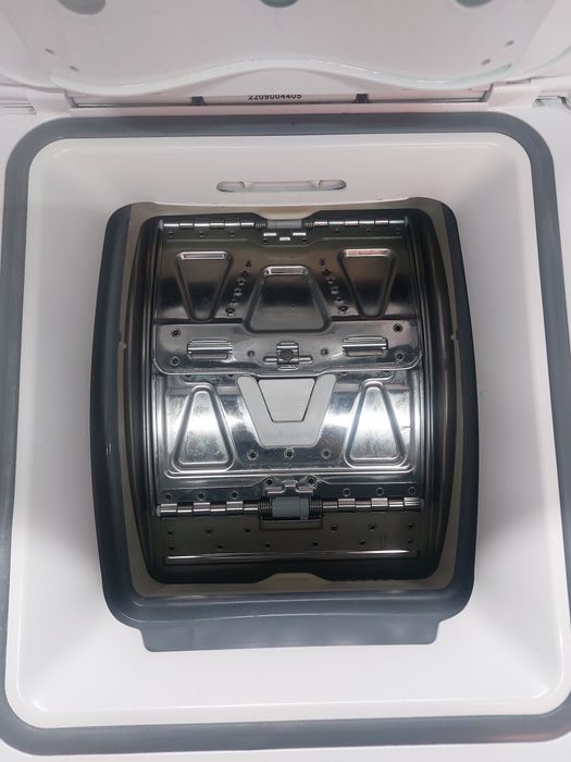 Вертикальна пральна машина вертикалка Koenic 8кг KWM 8212 C INV