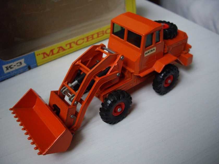 Matchbox Lesney HATRA TRACTOR SHOVEL King Size