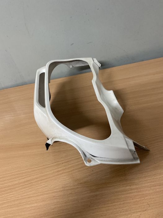 Honda CBR 1000F SC22 osłona Licznika zegarów owiewka przednia czaszy