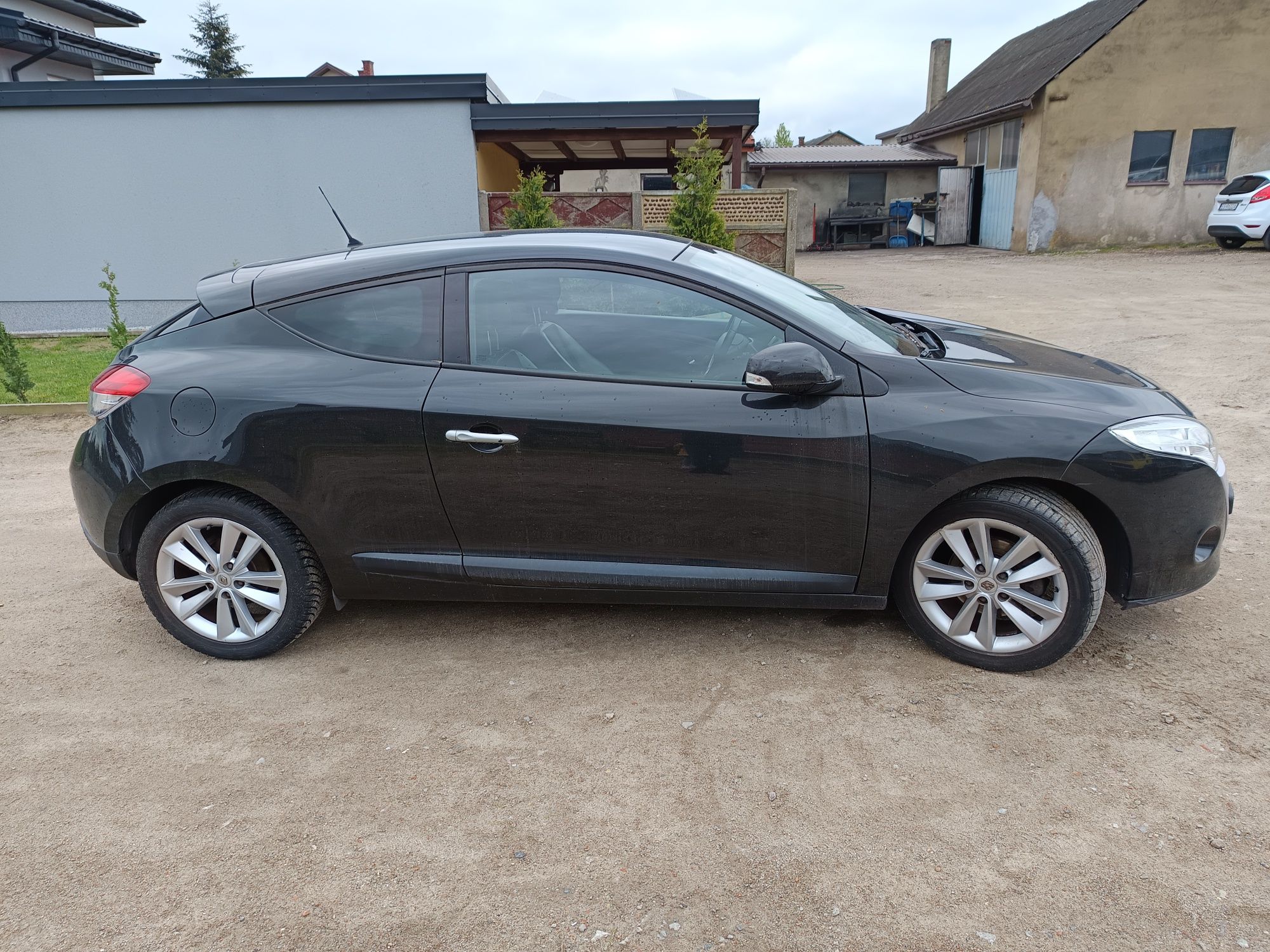 Renault Megane Coupe 1.6 benzyna 156tys przebiegu 2009 rok