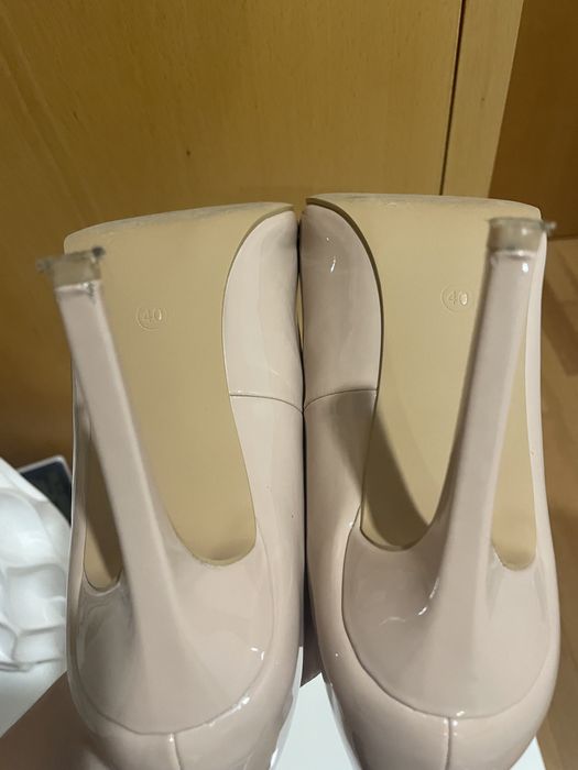 Stilettos guess usados uma vez