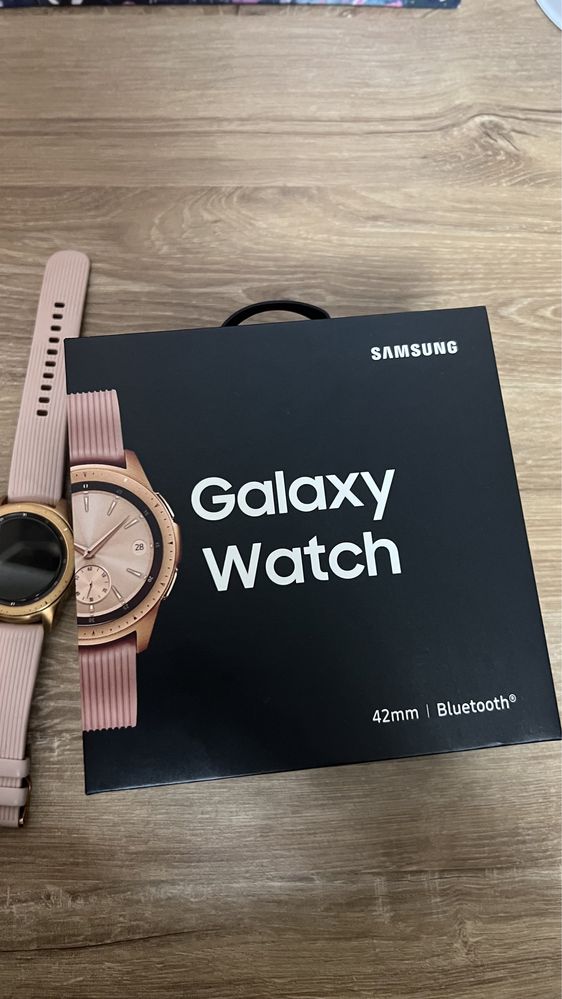 Часы женские Samsung galaxy watch