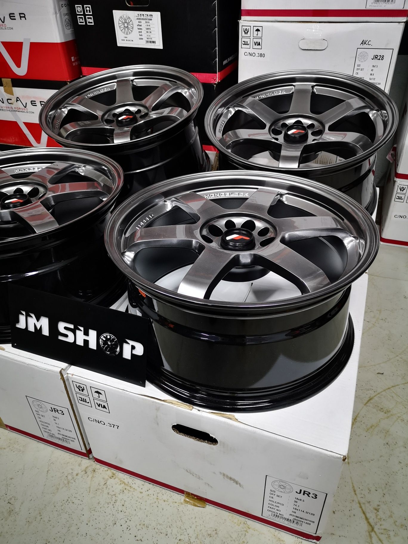 Felgi Japan Racing JR3 18" 8,5J 9,5J 10,5J 5x114,3 Hyper Black