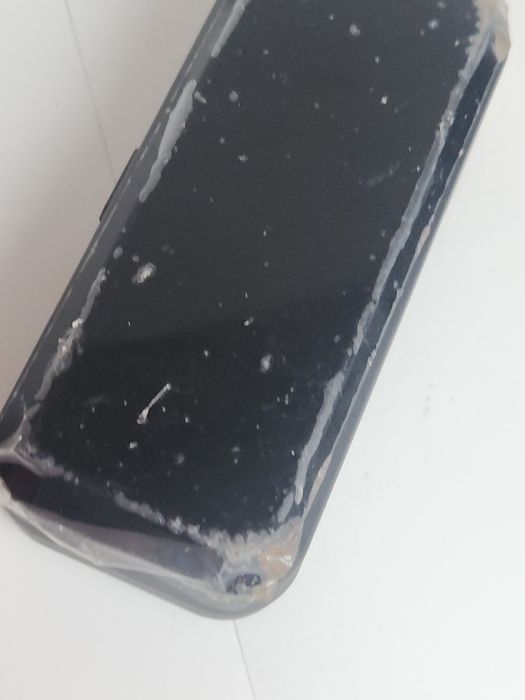 Bezprzewodowy zestw sluchakowy do kasku