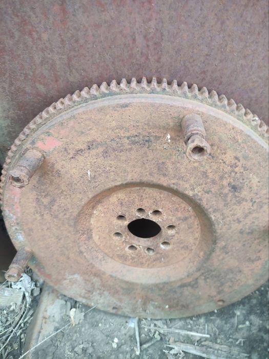 Маховик МТЗ 80 підпускач