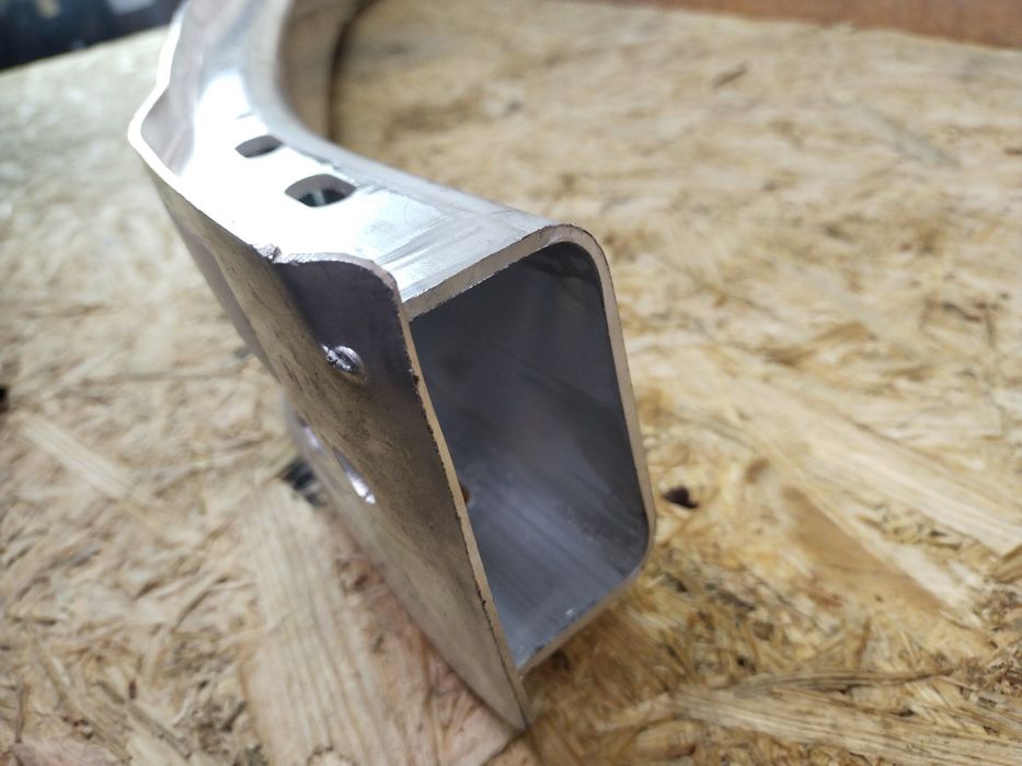 Audi A4 B9 2015-2023 Усилитель бампера переднего 8W0807113