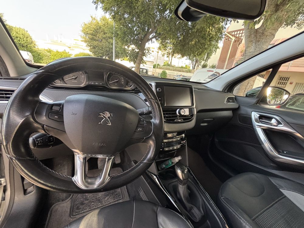 Peugeot 2008 Allure