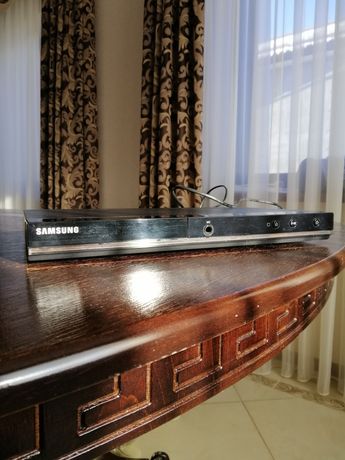 DVD програвач Samsung C350k+пульт+провід SCART.