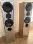 Canton le 107 kolumny podlogowe