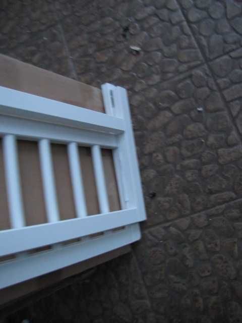 Barierka bramka do łóżka zabezpieczająca drewniana 90cm Pinolino