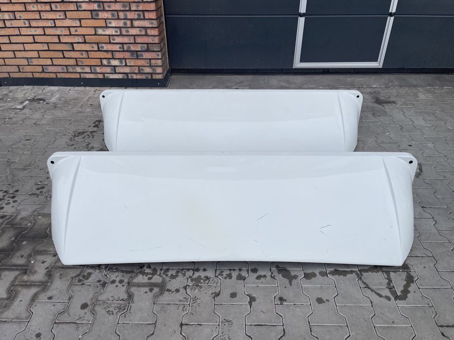 Вітровик, спойлер на спальник Renault Master Twincab