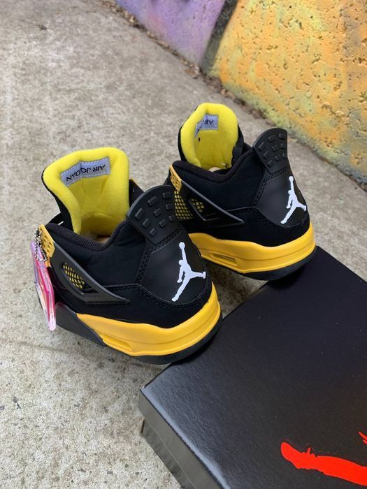 Кросівки чоловічі та жіночі Nike Air Jordan 4 Retro. 36-45 розміри