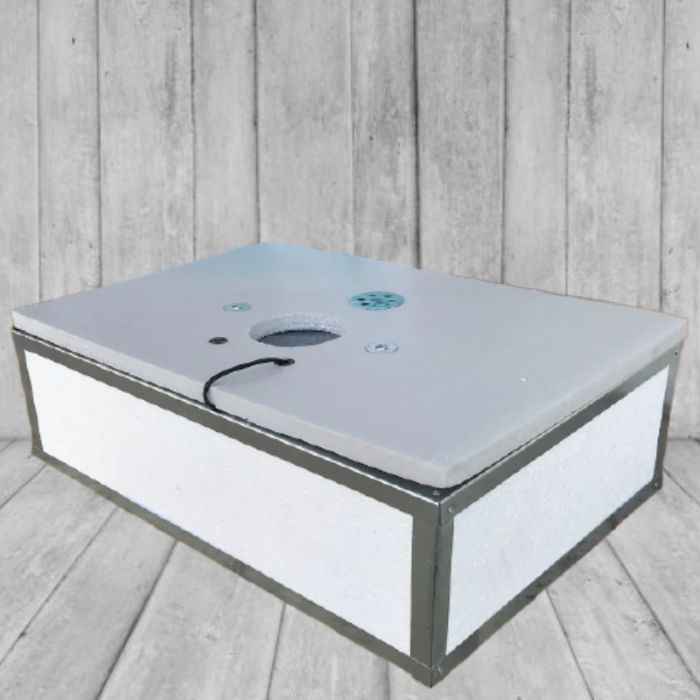 Інкубатор з ручним переворотом НАСЕДКА ИБ-70 Инкубатор на 70 яєць