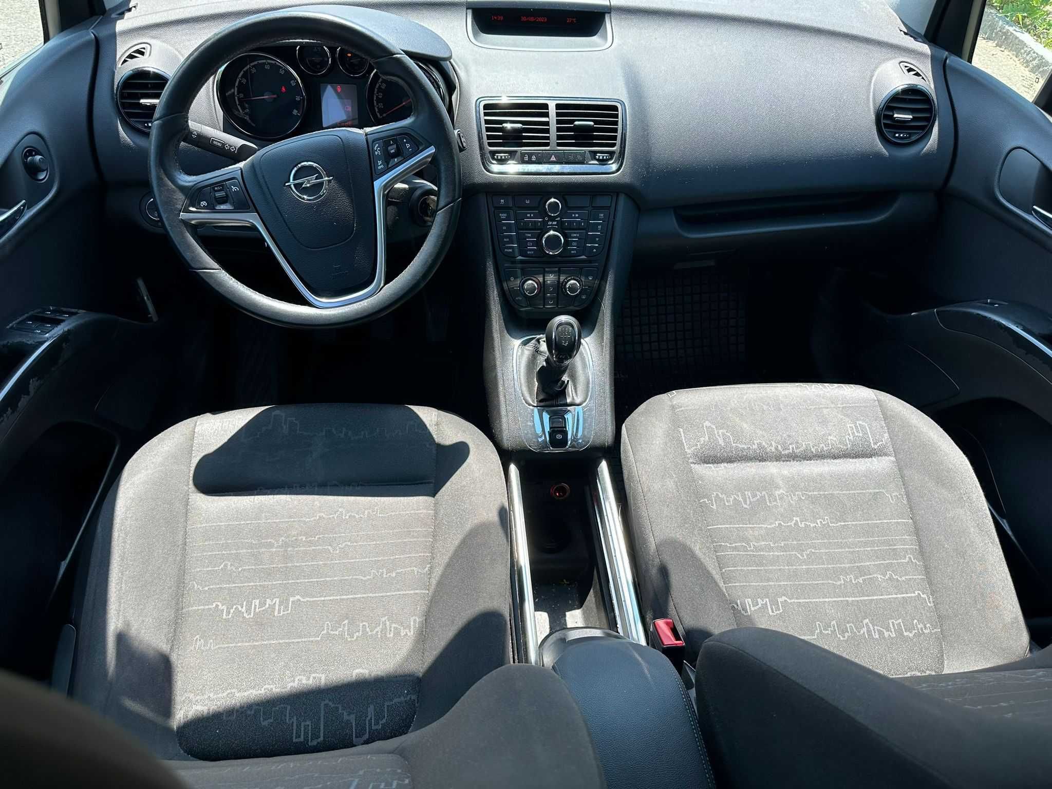 Opel Meriva 1.4turbo po gradobiciu