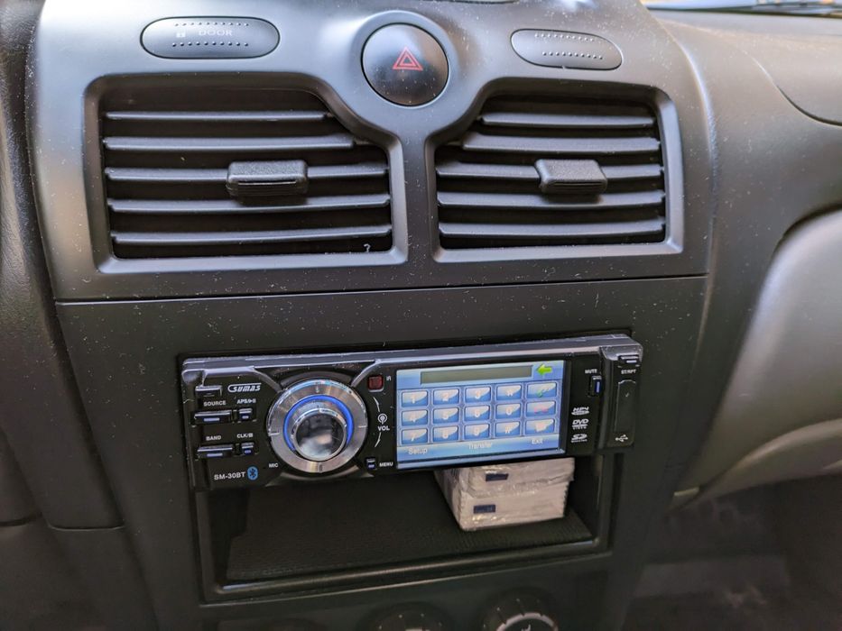 Автомагнітола Sumas SM-30BT