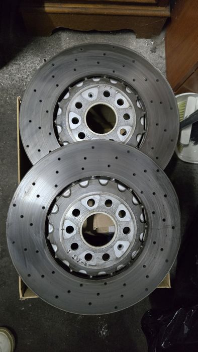 Zestaw hamulców przód VW Golf 8.5 R – 357 mm – jak nowe – 5 tys. km