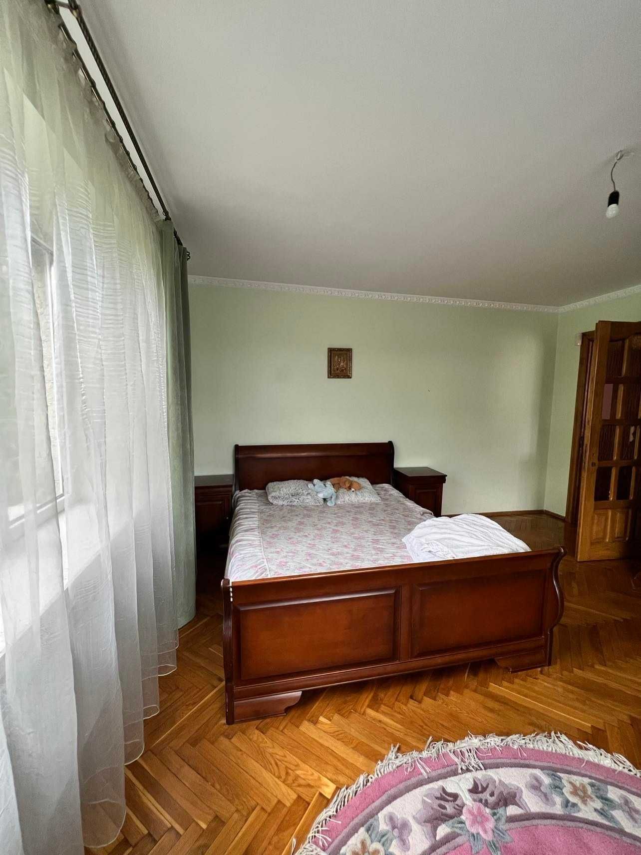 Оренда 3 кімнатної квартири по вулиці Снопківська