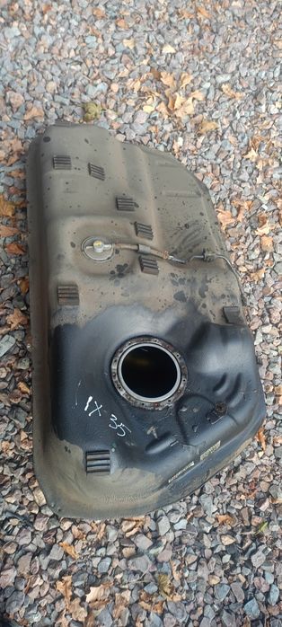 Zbiornik bak paliwa Hyundai ix35 Crdi