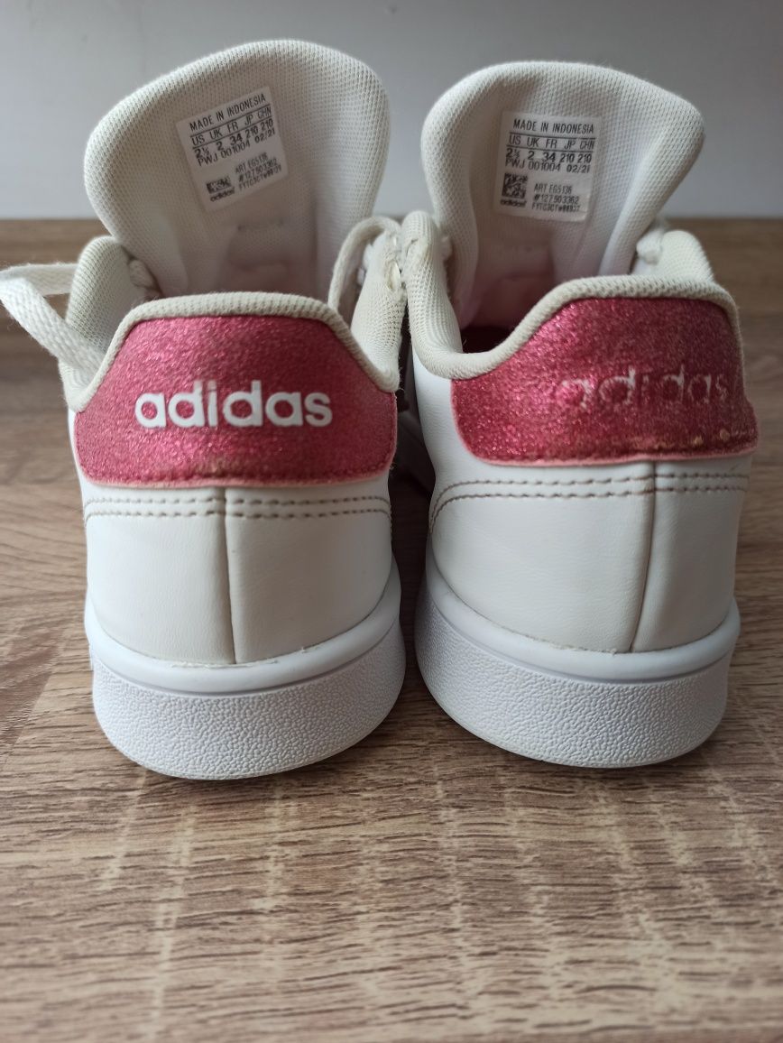 Кросівки Adidas розмір 34