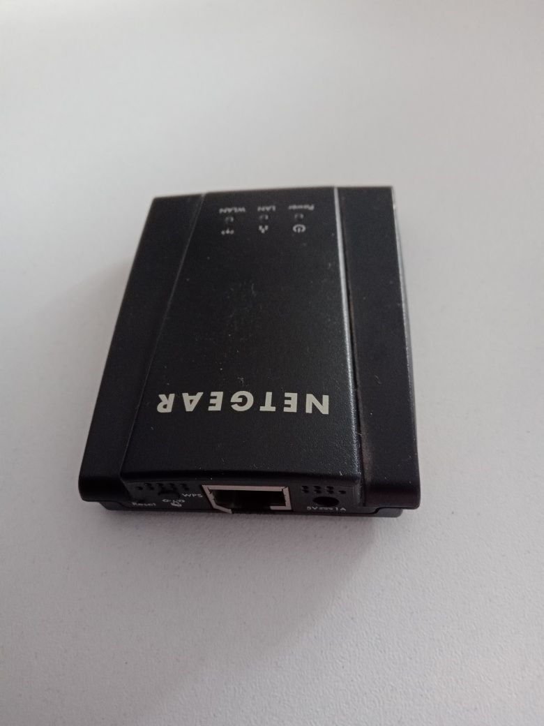 Netgear Universal WiFi Internet Adapter
NETGEAR NETGEAR Adapter Ethern