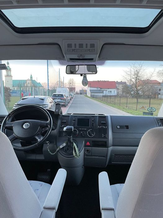 Volkswagen Caravelle T5 Wersja długa 6 drzwiowe euro 4 Automat  L2 H1