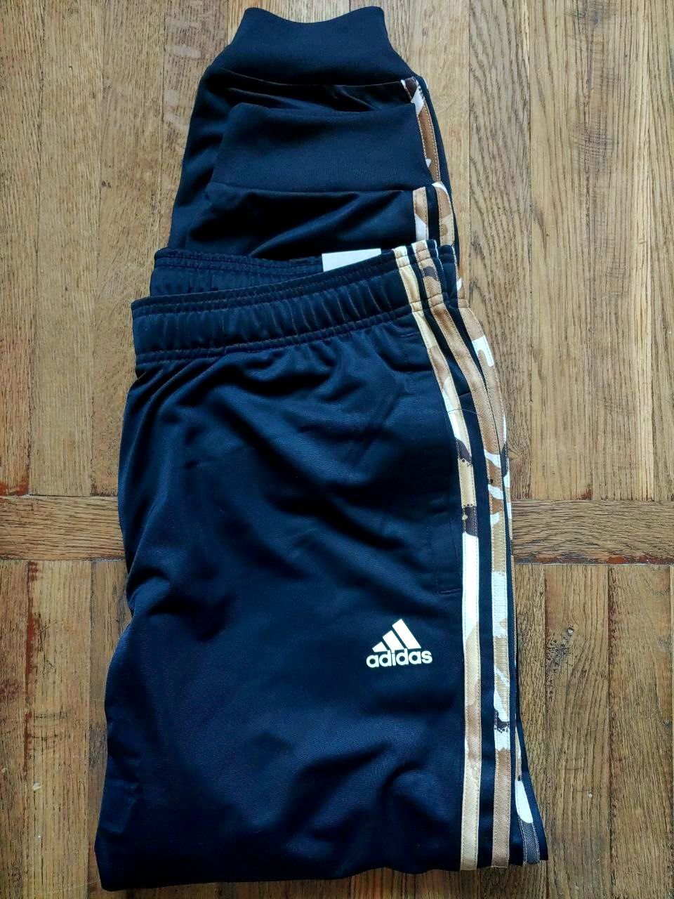 Спортивные штаны Adidas Camo 3 Stripes новые оригинал