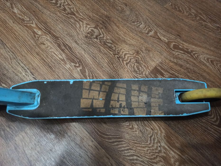 Трюковий самокат Explore WAVE блакитний