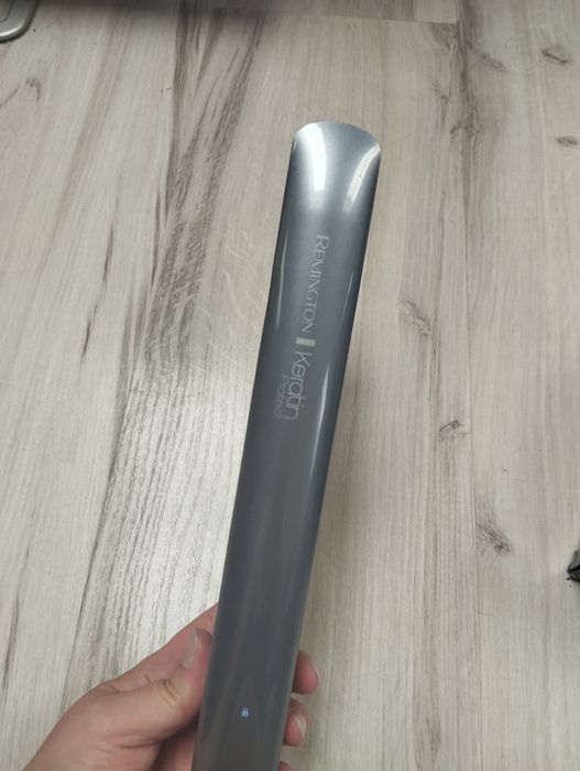 Профессиональная плойка утюжок для выпрямления волос Remington keratin