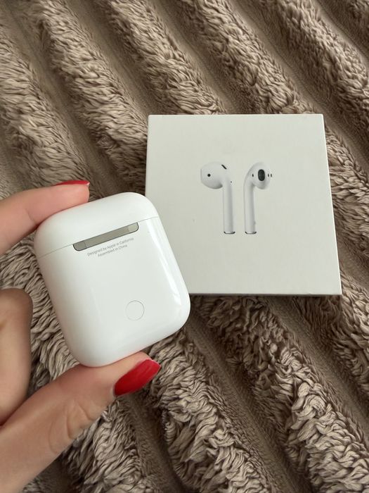 Зарядный кейс Airpods (A1523)