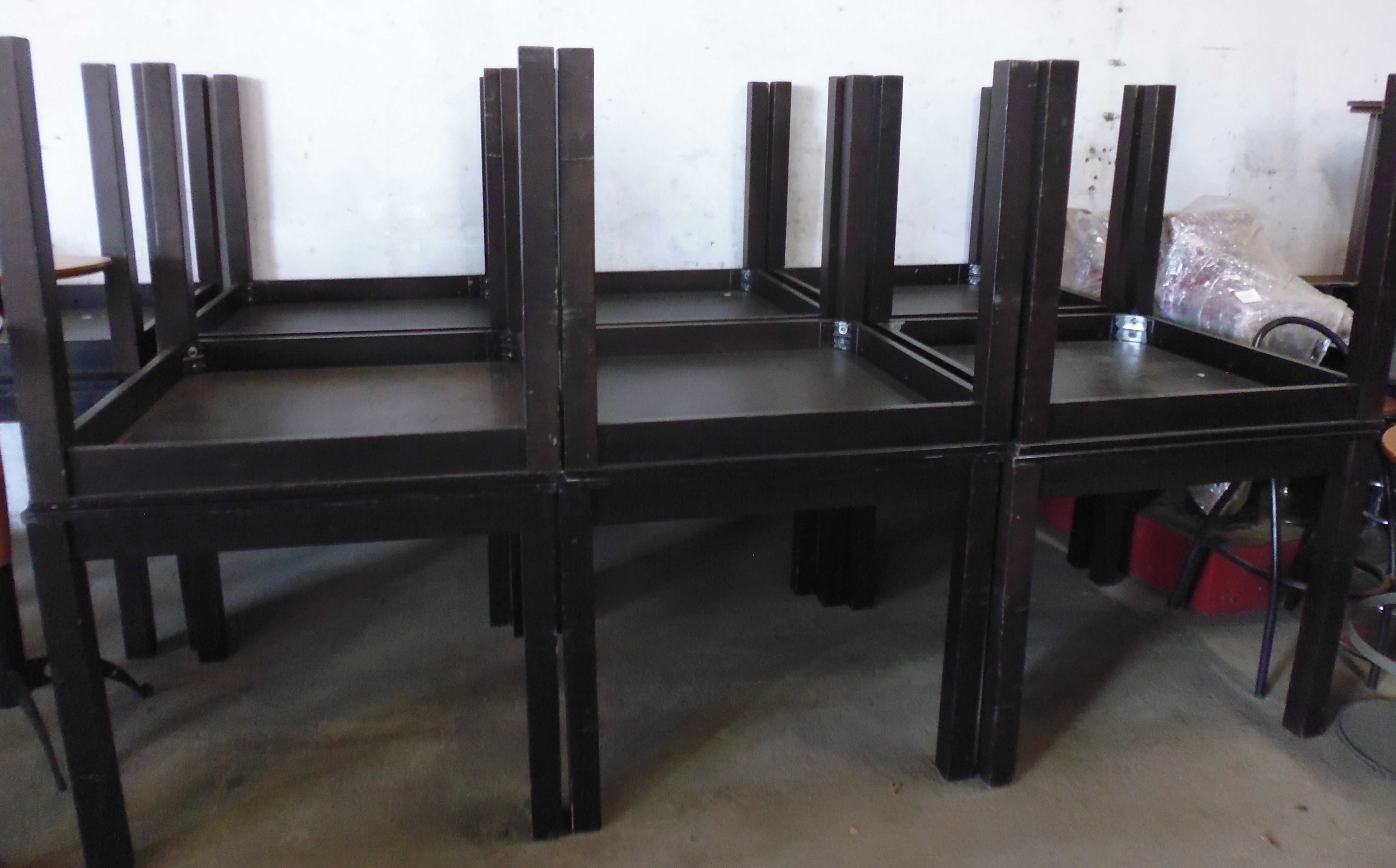 Mesas em madeira wengué/pretas