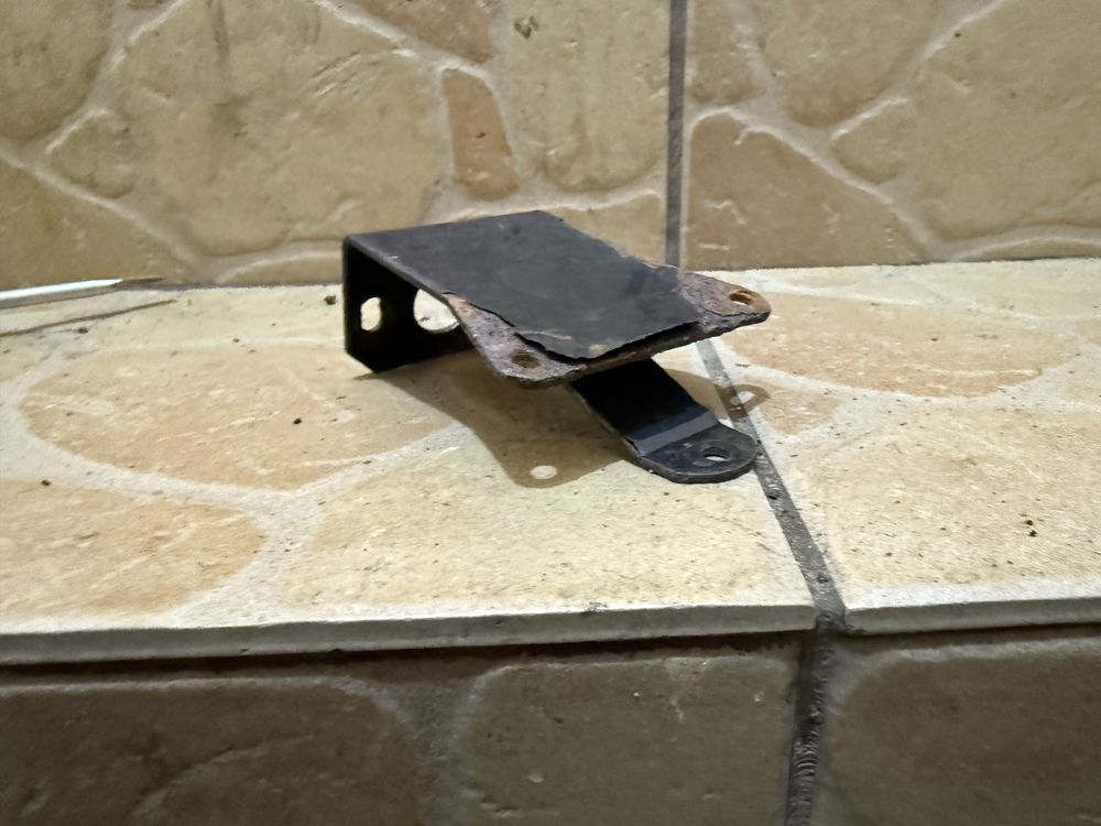 Mocowanie uchwyt lampy tył Simson S53 Alpha Beta org wysyłka