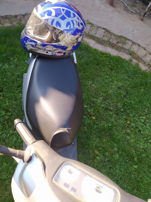 Продам скутер SUZUKI ZZ inch up sport