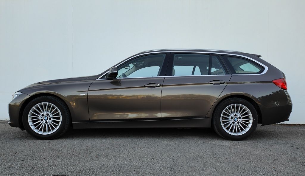 BMW 320d Touring  Luxury F31