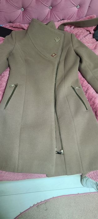 Пальто женское LISATTI