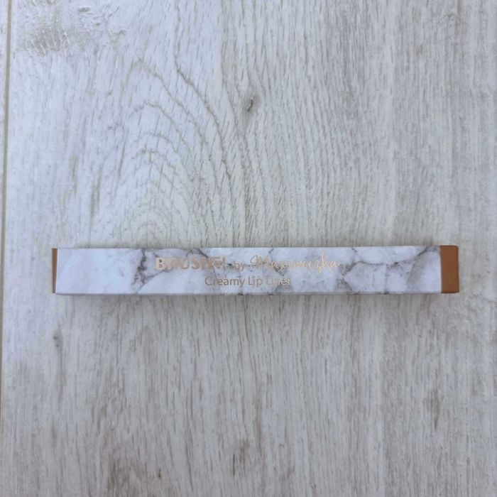 Brush Up! by Maxineczka Creamy Lip Liner Konturówka 02 Beige Nude