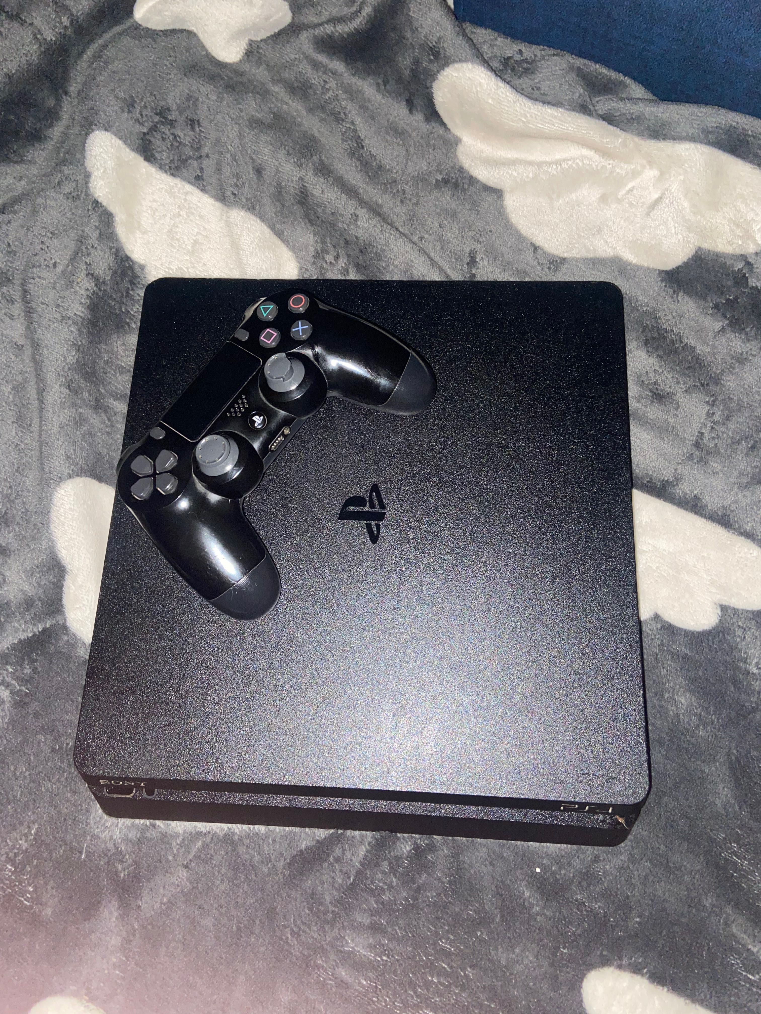 PlayStation4 slim,500gb