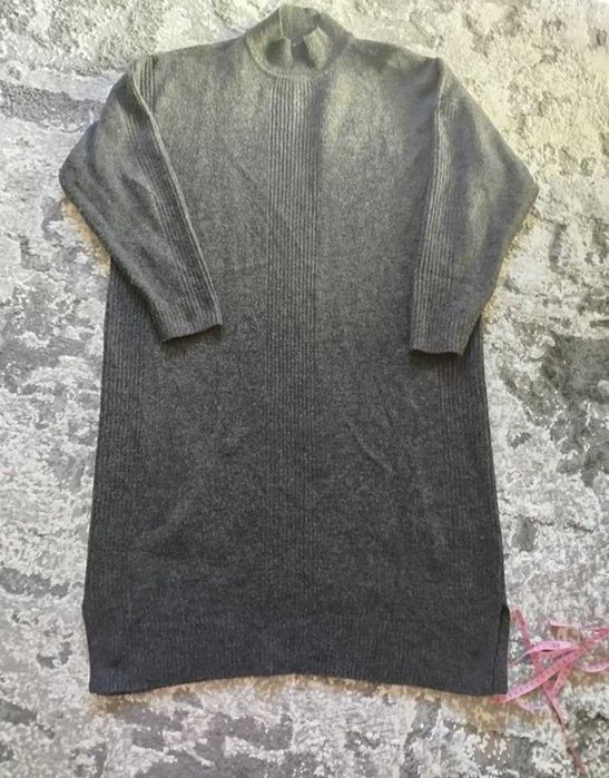 Тепла сукня,батал,але гарно виглядає і на менший розмір,як оверсайз.