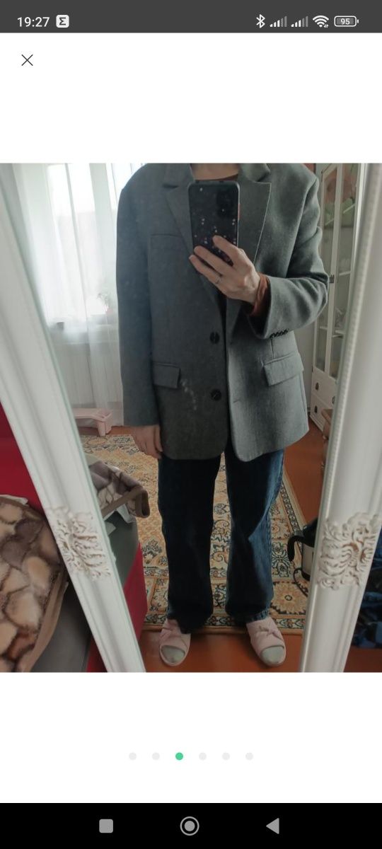 Вовняний піджак сірого кольору новий