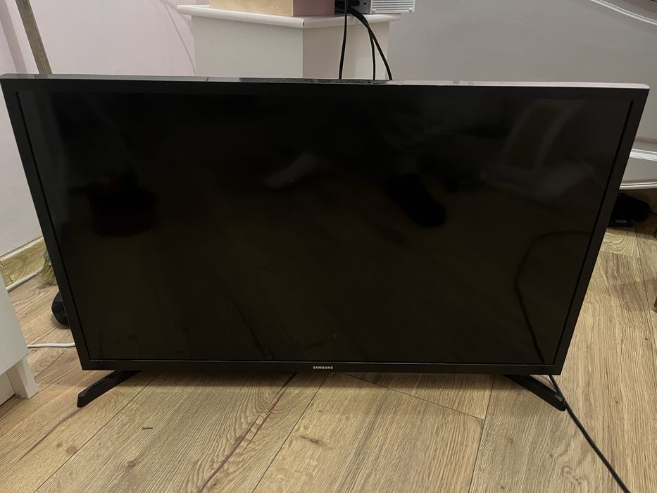 Telewiozor samsung  32t5302ak